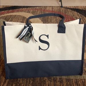 Initial canvas tote